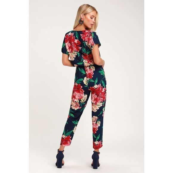 Lulus Size M Floral Surplice Jumpsuit Navy Blue Red Flower Tropical Tie Waist - Picture 2 of 12